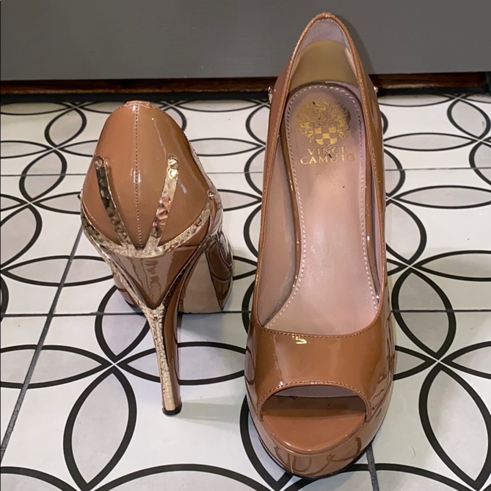 Open toed pumps